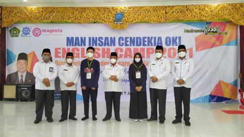Kakanwil Kemenag Sumsel Buka English Camp di MAN IC OKI